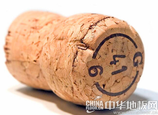 儿童房的绝佳选择 温和柔软的软木地板选购知识(图)
